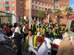 "مستقبل وطن" يطلق مبادرات جديدة وحملات تبرع بالدم وتوزيع مواد غذائية على الأسر الأكثر احتياجًا بالمحافظات