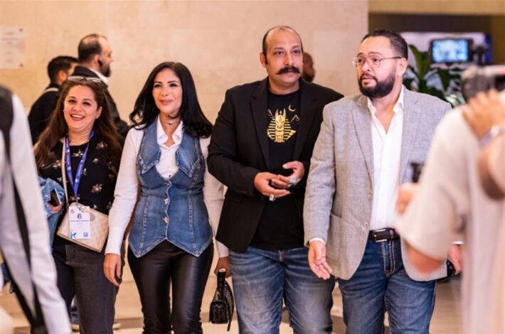 منى ذكي في مؤتمر موسم الرياض... أحمد حلمي هو من شجعني للعودة للمسرح