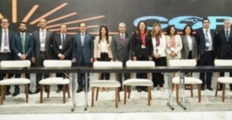 وزيرة التخطيط تشهد توقيع اتفاقيات بـ83 مليار دولار فى قطاع الطاقة المتجددة