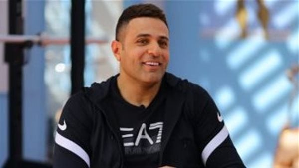 محمد نور: الست بتعمل مجهود وحقها تتقدر.. وعيد الحب لازم يكون طول السنة