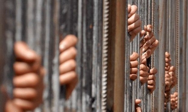 حبس شخصين بتهمة الإتجار في النقد الأجنبي فى المرج