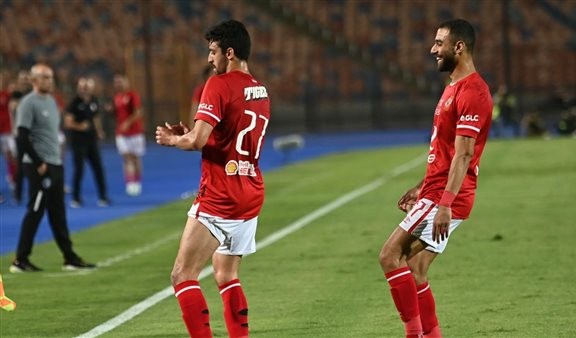 طاهر محمد طاهر يضيف الهدف الثالث للاهلي