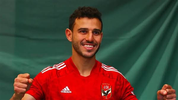 رحيل لاعب عن النادي الاهلي علي غرار الاعب حمدي فتحي