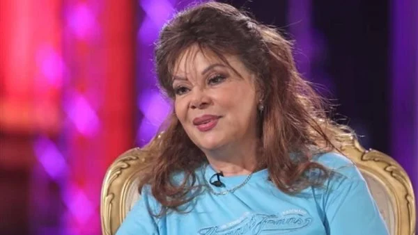 صفاء أبو السعود: "انتظر عمل يليق بجمهوري لكي أعود به للساحة الفنية"