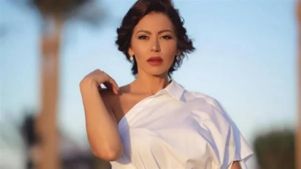 لقاء الخميسي: الفن مش لازم يعالج قضايا طول الوقت.. والمسرح بالنسبة ليا حياة