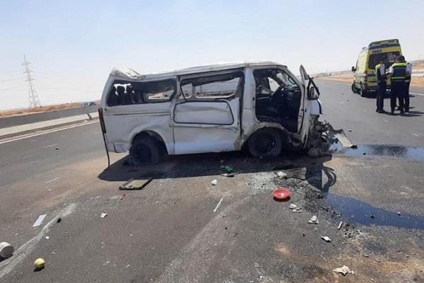 مصرع وإصابة 10 أشخاص بحادث انقلاب ميكروباص فى القاهرة