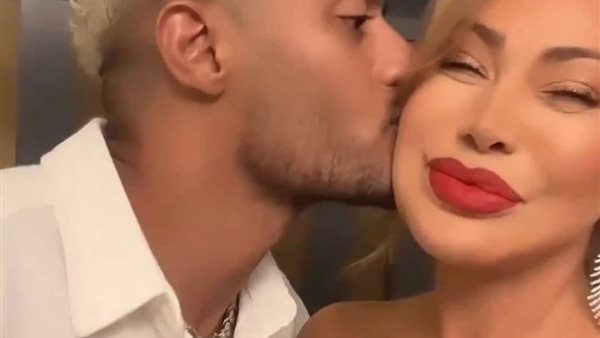 محمد رمضان يرفع شعار لا محبة إلا بعد عداوة مع نجوم الفن.. نوال الزغبي أحدثهم