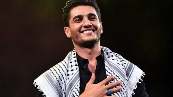 أهلي هناك ومحتاجين مساعدة.. محمد عساف يستغيث لإنقاذ غزة: الموضوع مش تريند ده قضية