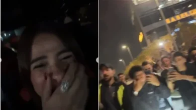 التفاف الاطفال حول ياسمين عبد العزيز وأحمد العوضي والاخير ممازحا: الله يرضى عنكم عدوني