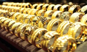تراجع أسعار الذهب في مصر اليوم السبت 17 مايو 2025.
