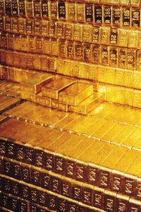الذهب يتقلب.. أسعار اليوم تصدم الأسواق