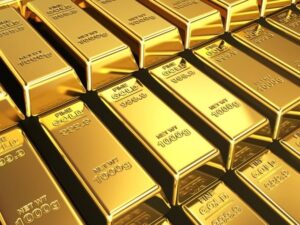 الذهب يواصل التراجع في مصر.. والمستثمرون في حالة ترقّب