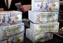 الدولار يتراجع 20 قرشًا أمام الجنيه اليوم الأحد
