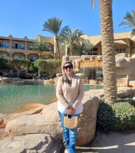 تيك توك في البيت