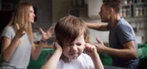 تصاعد العنف المجتمعي في مصر يثير القلق.. ودعوات لإصلاح شامل يبدأ من الأسرة وينتهي بالدولة